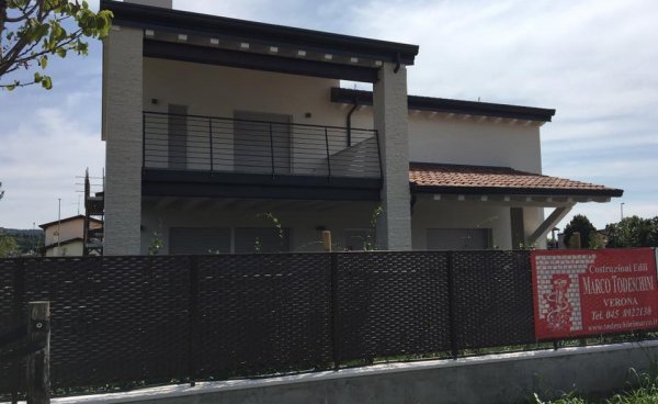 Costruzione nuova villa San Pietro di Lavagno (VR)